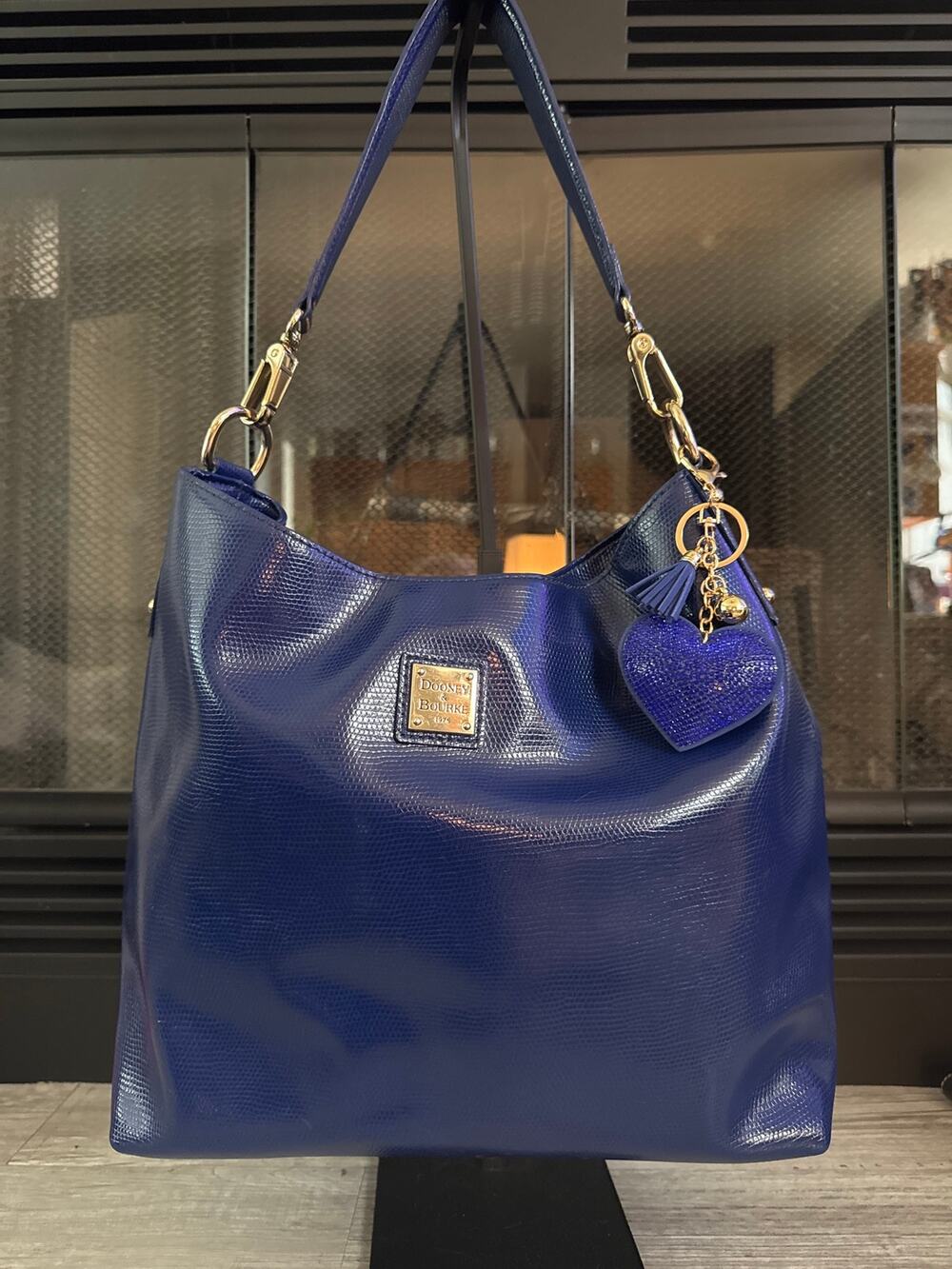 Dooney & Bourke cobalt blue large embossed lizard hobo handbag purse GUC